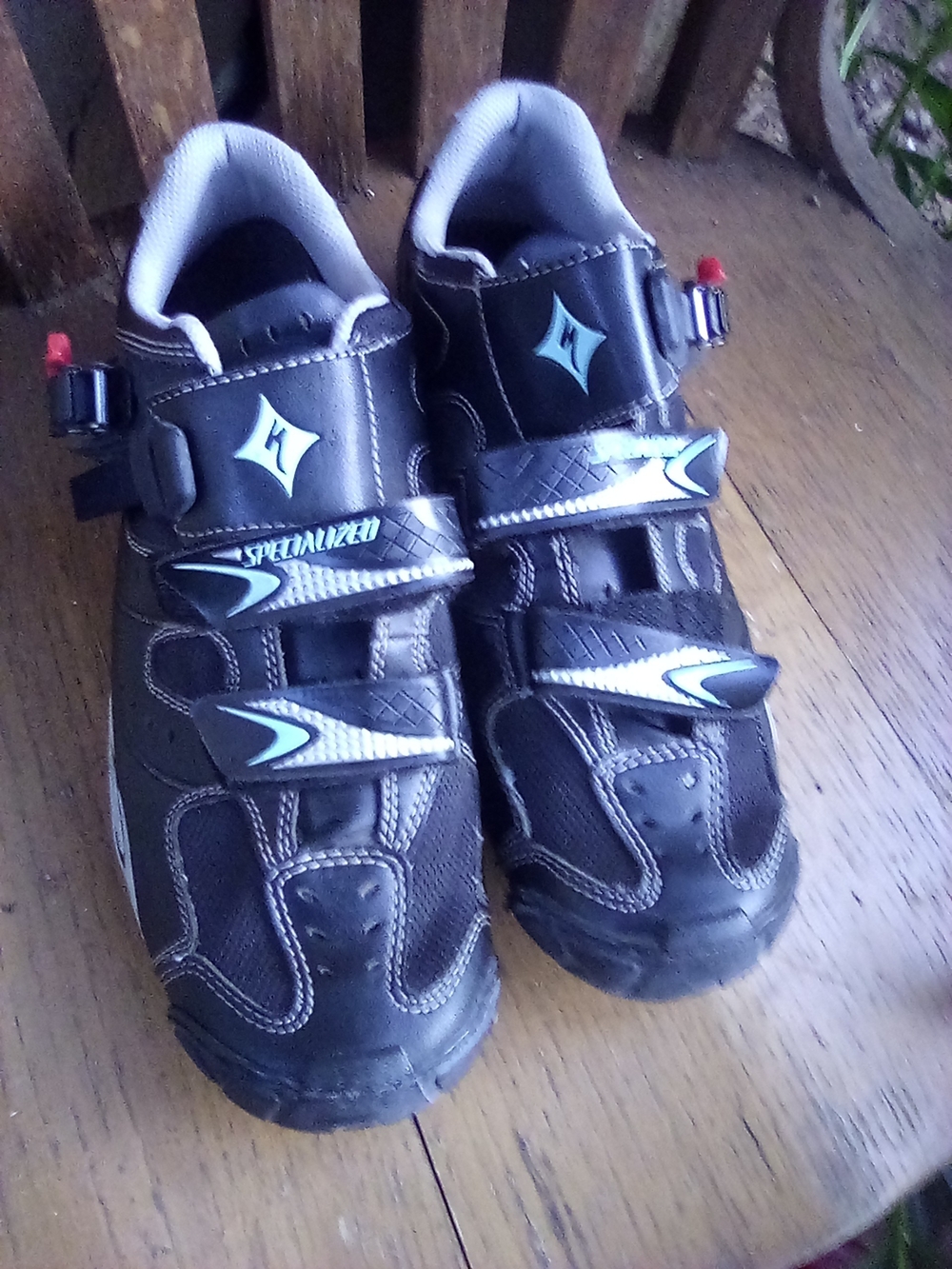 Shimano Woman's Cycling Shoes.Size 10.5. MSRP $228